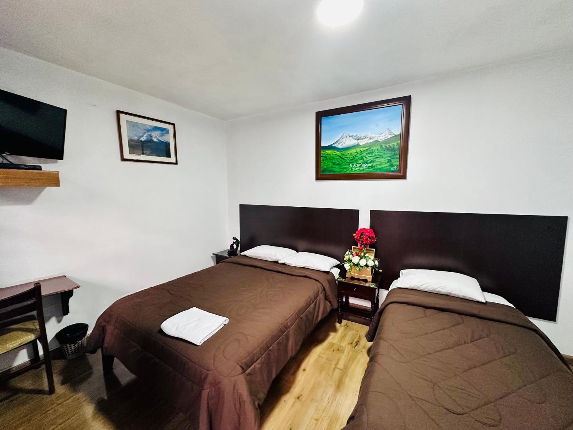 Hotel Montecarlo Riobamba Eksteriør bilde