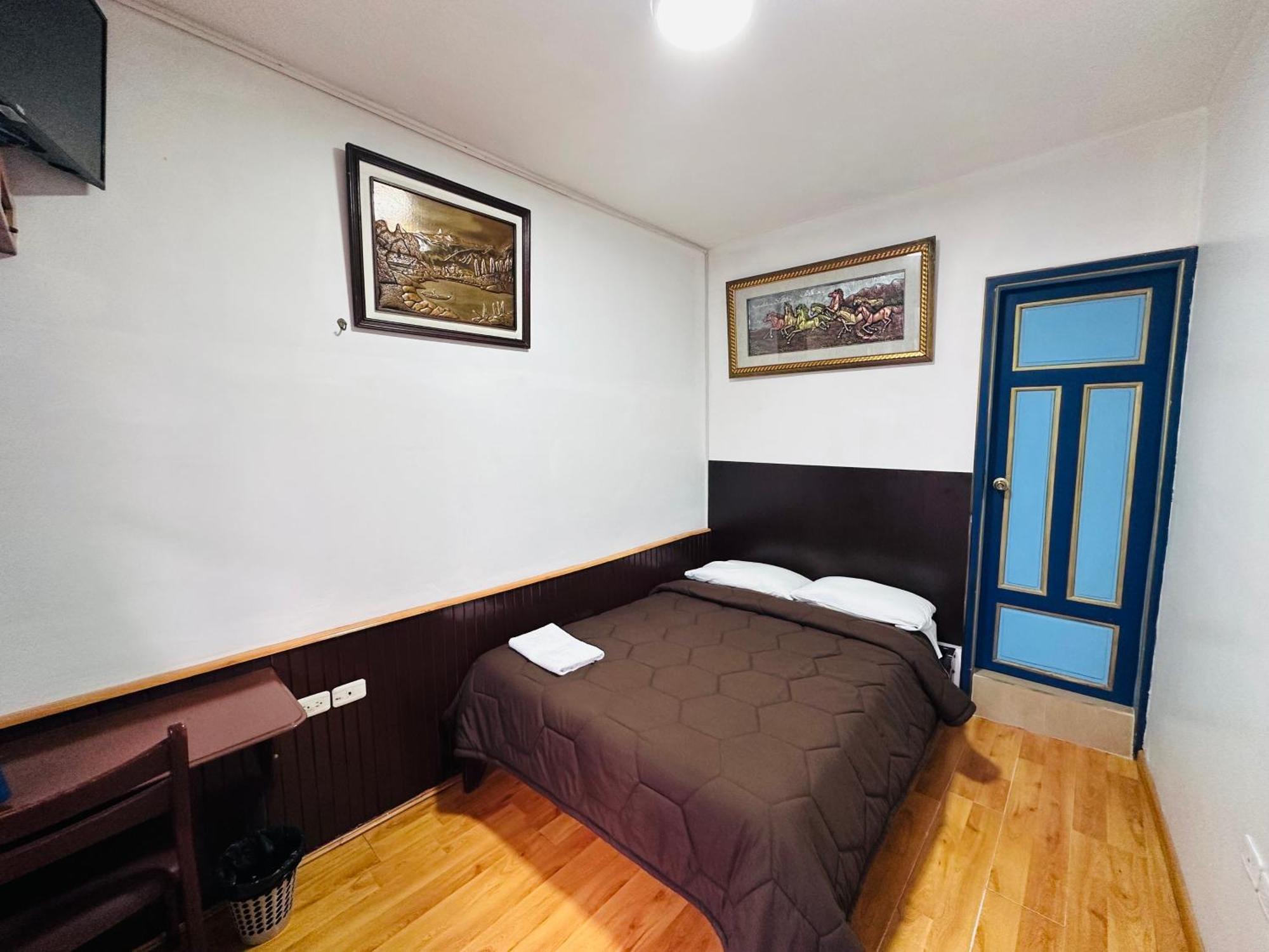 Hotel Montecarlo Riobamba Eksteriør bilde