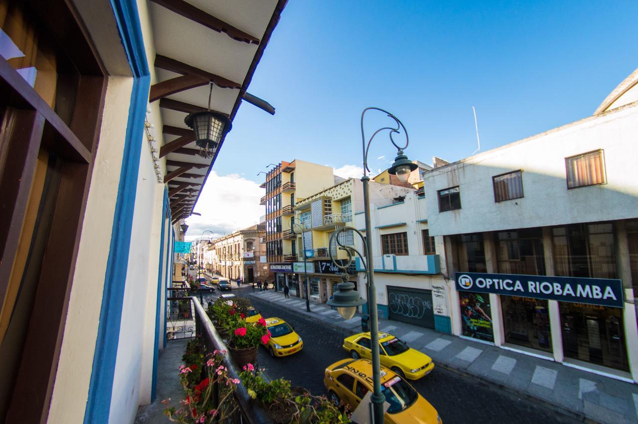 Hotel Montecarlo Riobamba Eksteriør bilde