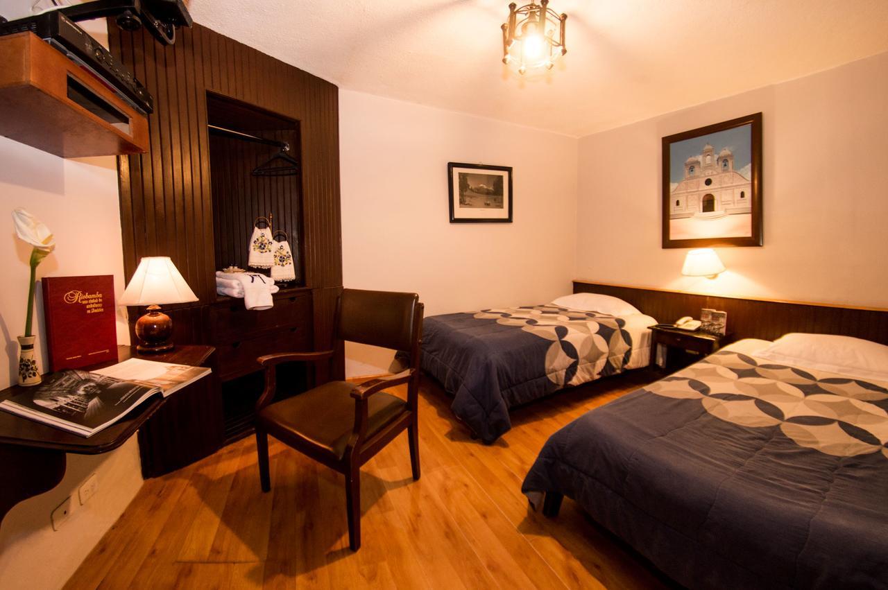 Hotel Montecarlo Riobamba Eksteriør bilde
